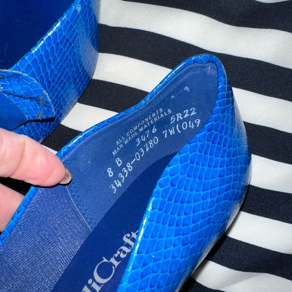 1960’s Blue Heels By qualiCradt New Never Worn - Picture 4 of 6